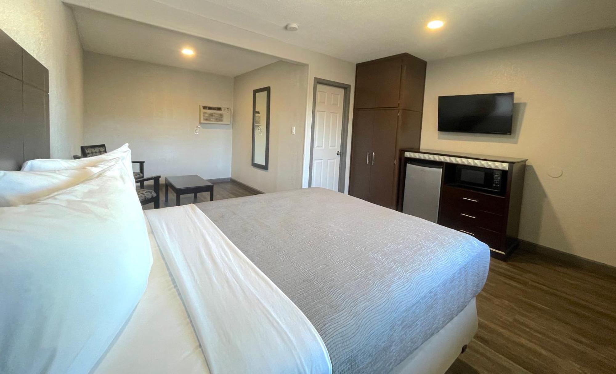 Sequoia Motel Fresno Dış mekan fotoğraf