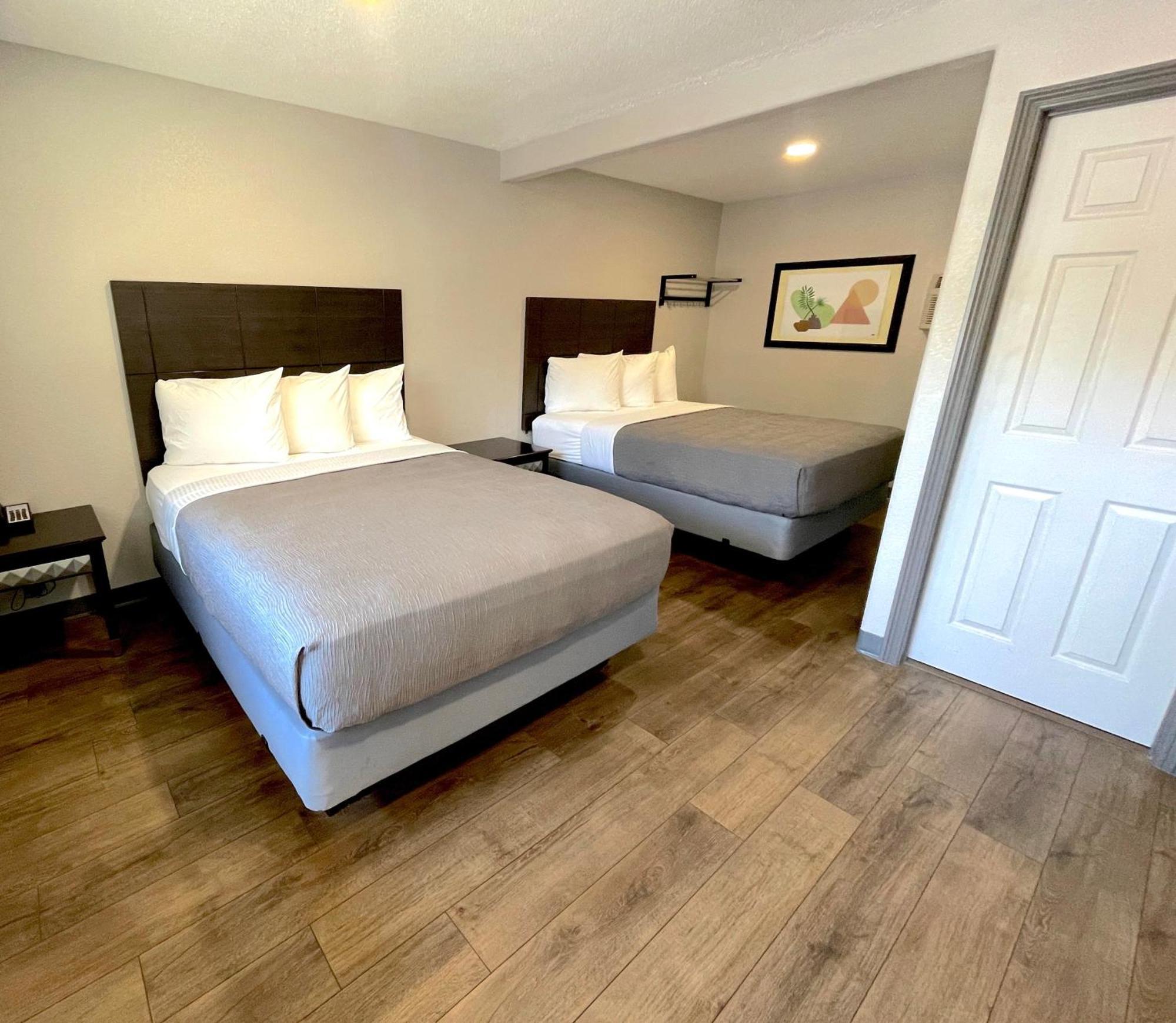 Sequoia Motel Fresno Dış mekan fotoğraf